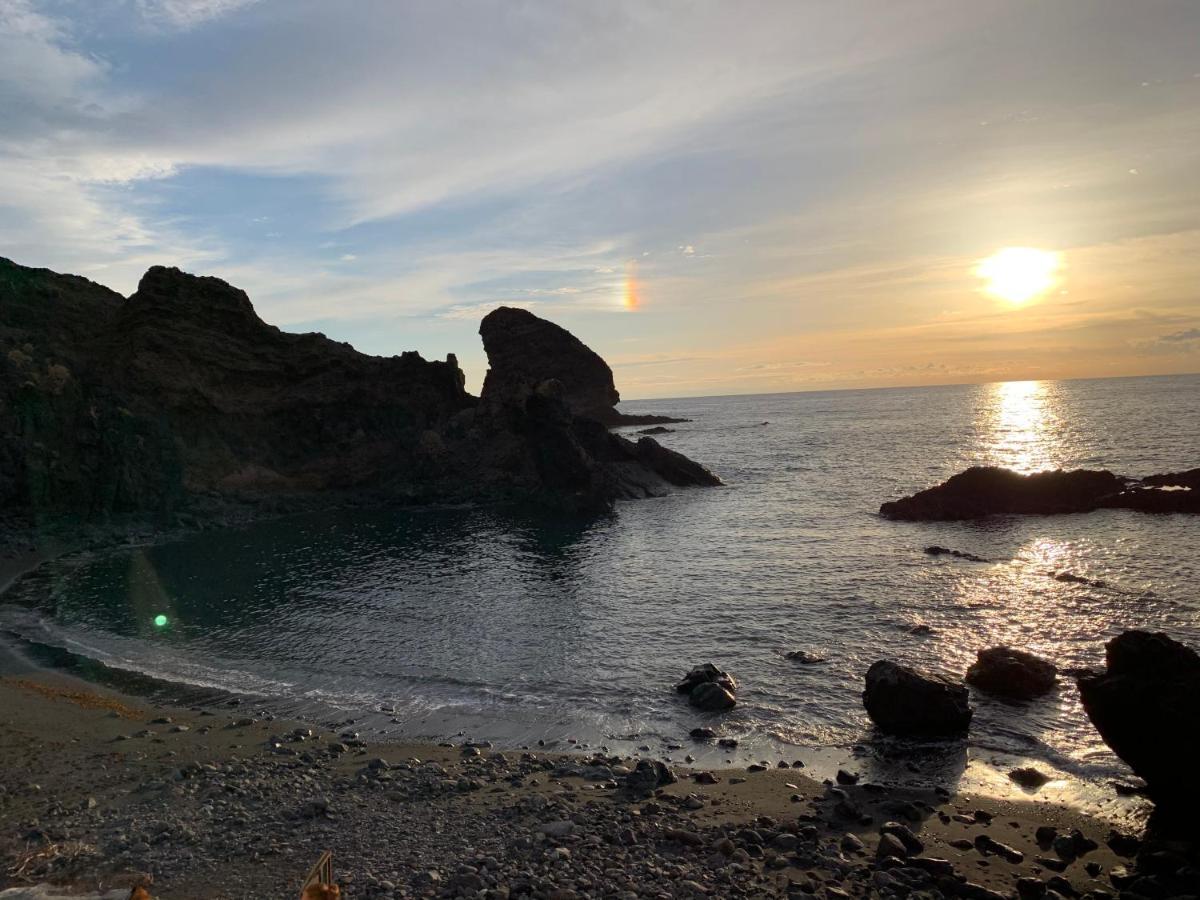 Playa Chica Beach 1 圣克鲁斯-德特内里费 外观 照片